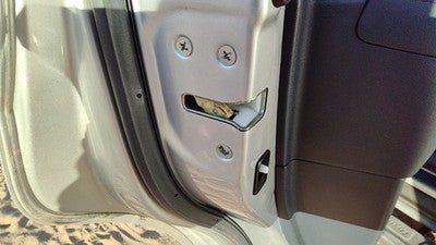 2009-2015 Honda Pilot Driver Left Rear Door Latch With Rods/Cables Oem Back