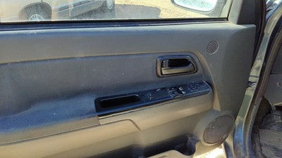04-06 Canyon Driver Left Front Door Trim Panel Wth Master Switch Dark Pewter 19J