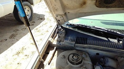 1997-1998 Park Ave Ultra Passenger Right Hood Hinge Assembly Oem 25635700