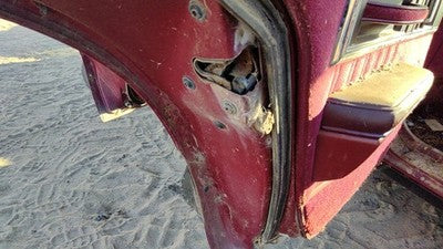 1990 Olds 88 Driver Left Rear Door Latch With Rods/Cables Oem Back