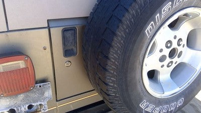 1987-1995 Jeep Wrangler Yj Rear Back Door Oem Tail Gate Assembly Brown 55026844