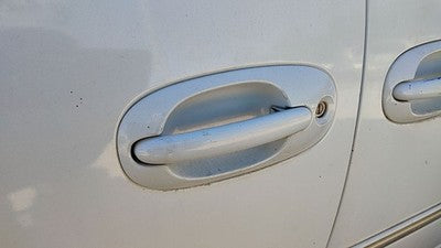 1998 Town & Country Driver Left Front Outside Door Handle Oem Pwp Golden White