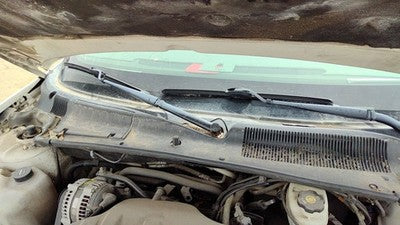 2004 Buick Lesabre Windshield Wiper Cowl Vent Trim Panel Oem Cover