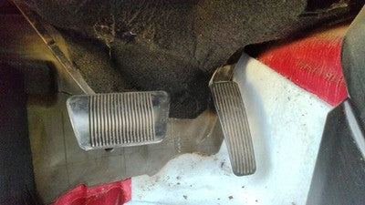 2010 Dodge Charger Gas And Brake Pedal Assembly Automatic Transmission