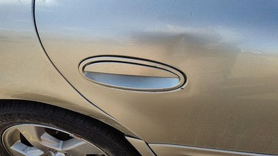 00-05 Bonneville Passenger Right Rear Outside Door Handle Back Silver 67U