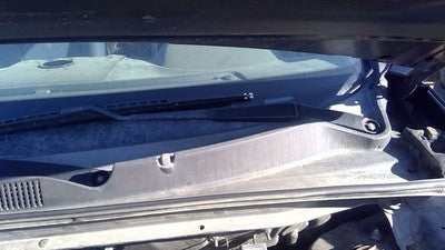 2011-2015 Kia Sorento Driver Left Windshield Wiper Arm Oem Blade Lever