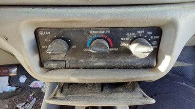1997-1999 Buick Century Temperature Control Module In Dash Heater Ac Head Unit