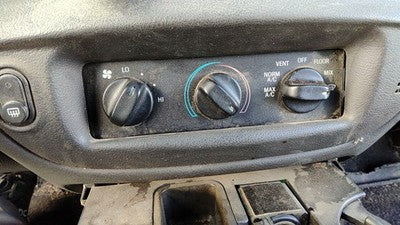 1998-2011 Ford Crown Vic Temperature Control Module In Dash Heater Ac Head Unit