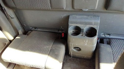 2004-2006 Gmc Canyon Rear Center Console Cup Holder Jack Cover Dark Pewter 19J