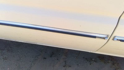 1993-2004 Ford Van E150 Driver Left Front Moulding From Door Oem Trim Strip