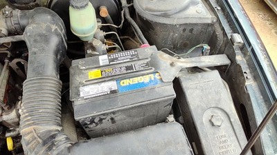 96-98 Saturn Sl1 Complete Battery Box Mount Tray With Hold Down Oem 1.9L Sohc