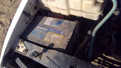 1994 Chevy Caprice Complete Battery Box Mount Tray With Hold Down Oem 5.7l