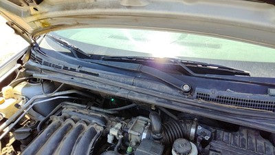 2010 Nissan Sentra Sr Windshield Wiper Cowl Vent Trim Panel Oem Cover