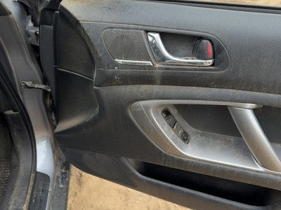 09 Legacy Outback Passenger Right Front Door Trim Panel With Switches Black