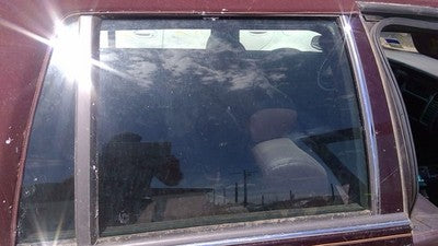93 Cadillac Fleetwood Passenger Right Rear Side Window Door Glass Oem Back