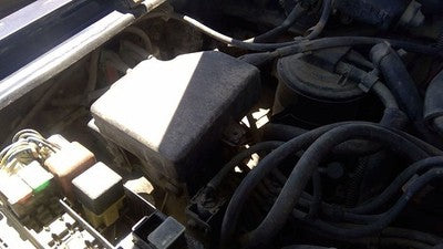 1994-1995 Toyota 4 Runner Cruise Control Servo Assembly Module with Cable 3.0L