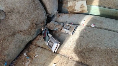 Chevy Caprice Passenger Right Front Seat Belt Buckle Receiver Oem Gray