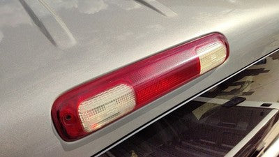 2002 Sierra 2500 Hd Third Brake Light Middle Lamp Oem