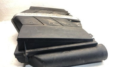 2003-2005 Mercedes C240 Air Cleaner Filter Box Oem Intake Housing Awd