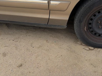 98-08 Grand Marquis Passenger Right Lower Rocker Panel Moulding Side Skirt Oem