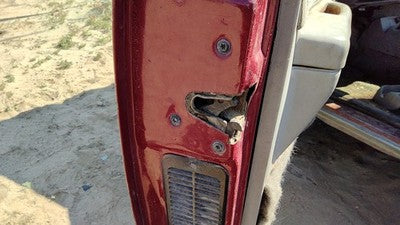 1993 S10 Blazer Driver Left Front Door Latch With Rods/Cables Oem