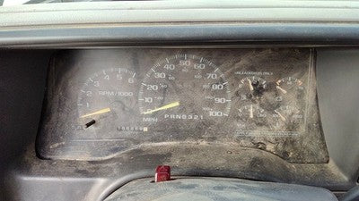 1995-99 Chevy Suburban Speedometer Cluster Instrument Gauges Panel Oem Dash