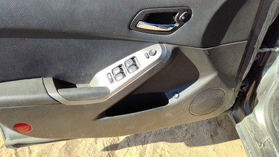 05-10 G6 Driver Left Front Door Trim Panel With Master Switch Sedan Black 19B