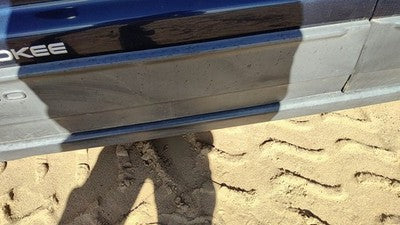 2003-2004 Jeep Grand Cherokee Driver Left Front Moulding From Door Trim Strip