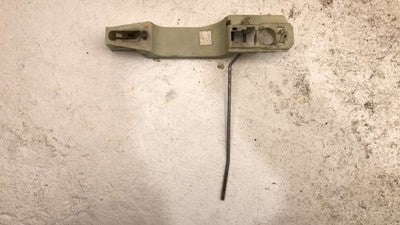 04-08 Chevy New Style Malibu Driver Left Front Outside Door Handle Oem White 40U