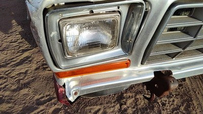 1978-1979 Ford F150 Passenger Right Head Light Surround Door Trim Oem D8tz13064e