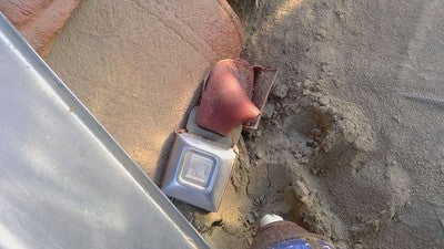 1978 Buick Regal Passenger Right Front Seat Belt Buckle Receiver Oem Red Rb
