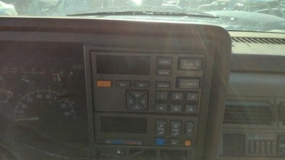1992-1994 Chevy Suburban Stock Radio Oem Factory Stereo 12341718