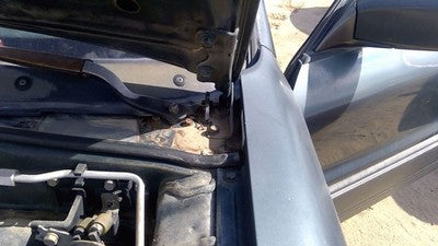 1989-1998 Mitsubishi Galant Vr-4 Driver Left Hood Hinge Assembly Oem Green