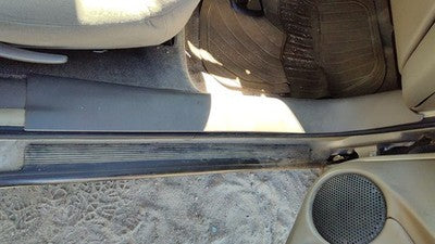 2004 Grand Am Passenger Right Lower Sill Step Moulding Trim Panel 52D Dark Taupe