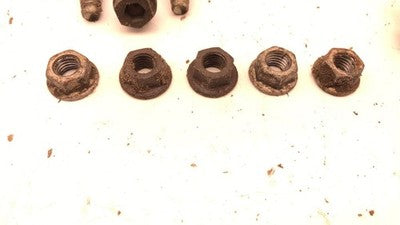 2005 Chevy Suburban 1500 4L60 Transmission Mount Bolts Oem Factory Hardware