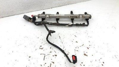2006-13 Mazda 3 Complete Fuel Rail With Injectors Set Loaded Oem 2.0L L3g513250