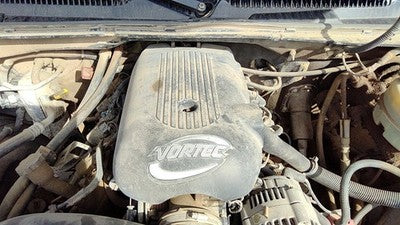 Gmc Sierra 2500 Engine Cover Top Plastic Shield Oem 6.0L