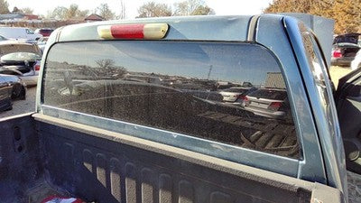 2004-2012 Gmc Canyon Back Glass Rear Window Oem 15131397