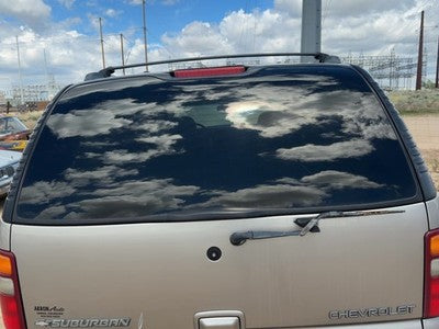 2000-2006 Chevy Suburban Back Glass Rear Window Oem 15847109