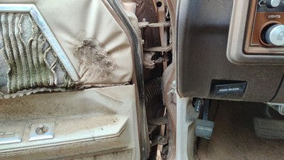 1978-1983 Chevy Malibu Driver Left Front Upper Lower Door Hinge Pair Set 4 Door