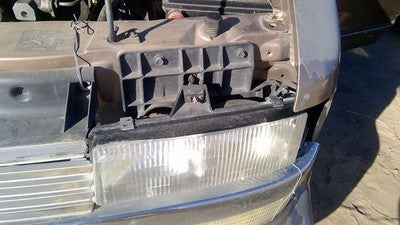 1995-2005 Chevy Astro Driver Left Head Light Oem Front Lamp With Bracket