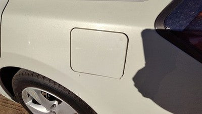 2007-2012 Nissan Altima Fuel Tank Door With Hinge Gas Lid Oem Filler White Qx3