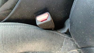 2014-2015 Kia Sorento Driver Left Front Seat Belt Buckle Receiver Oem Va Black