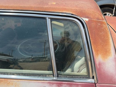 85-90 Buick Park Ave Driver Left Rear Vent Window Back Door Glass With Frame Oem