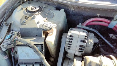 2000-2003 Chevy Impala Coolant Reservoir Radiator Overflow Tank Bottle Oem