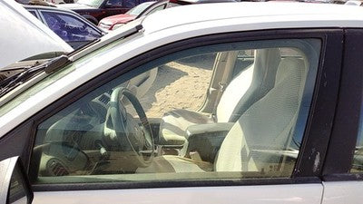 2004-2008 Chevy New Style Malibu Driver Left Front Side Window Door Glass Oem
