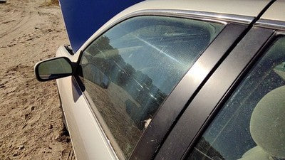 1997-2001 Toyota Camry Driver Left Front Side Window Door Glass Oem 68112Aa03183
