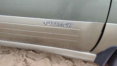 2000-2004 Legacy Outback Passenger Right Front Moulding From Door Oem Trim Strip