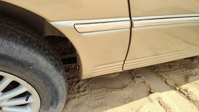 00 Town & Country Passenger Right Rear Moulding On Quarter Panel Oem Gold