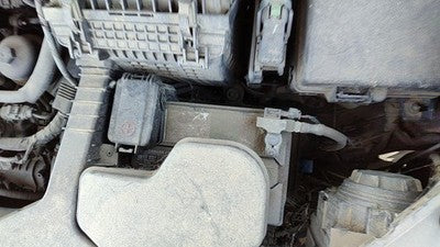 2014-2015 Kia Sorento Complete Battery Box Mount Tray With Hold Down Oem 3.3L